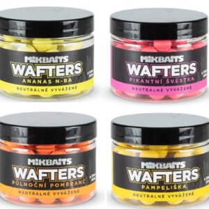 Vyvážené boilie MIKBAITS Wafters Pikantná slivka, priemer 12 mm